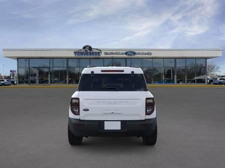 new 2025 Ford Bronco Sport car, priced at $33,052