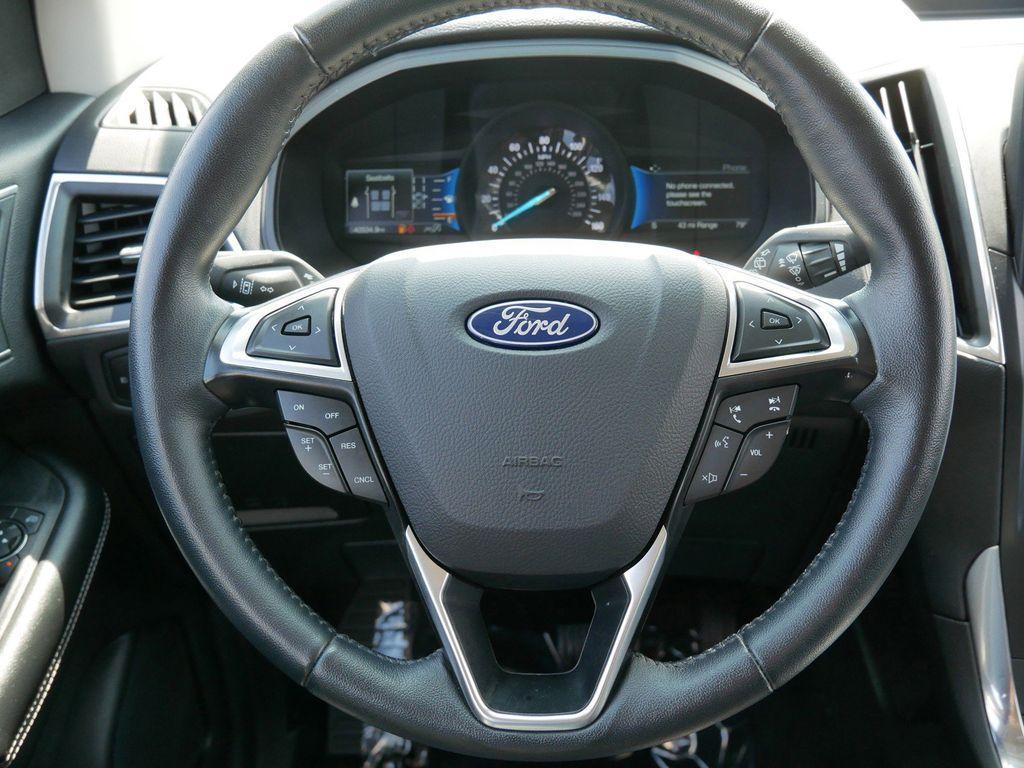 used 2024 Ford Edge car, priced at $26,999