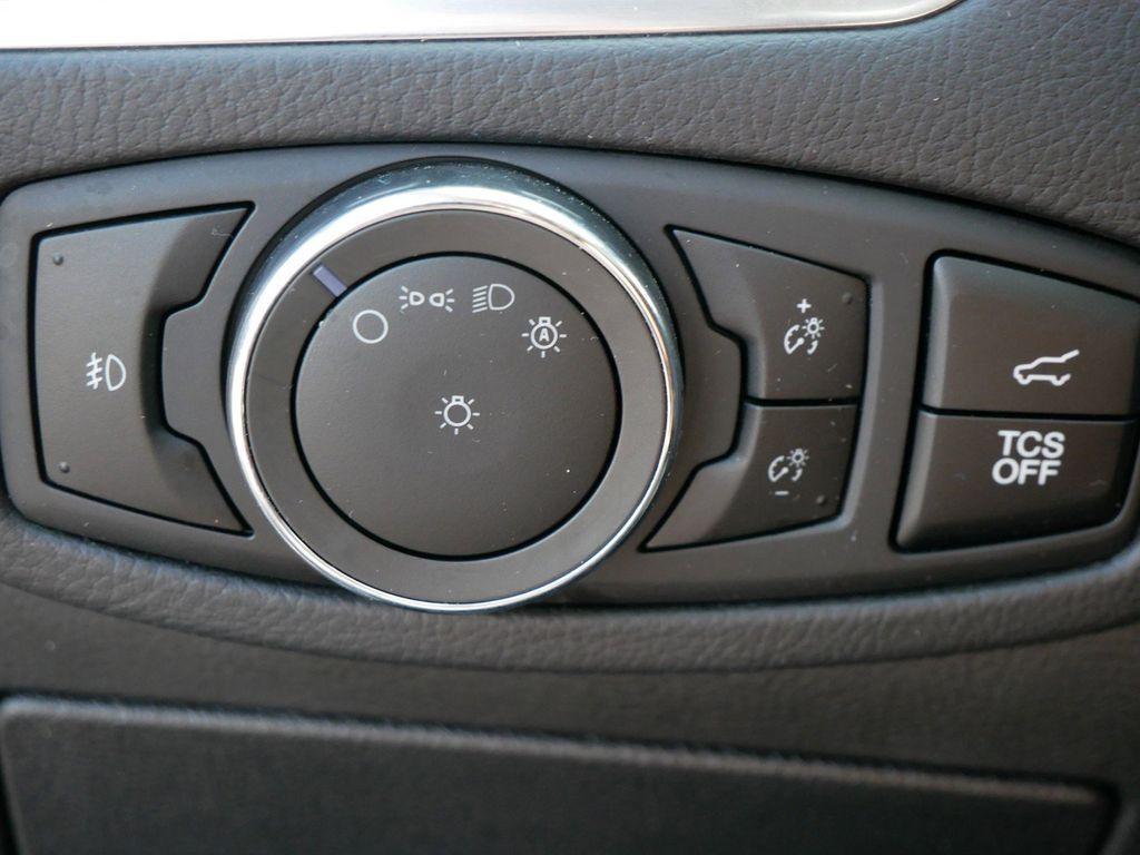 used 2024 Ford Edge car, priced at $26,999