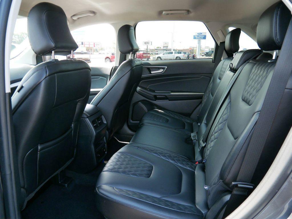 used 2024 Ford Edge car, priced at $26,999