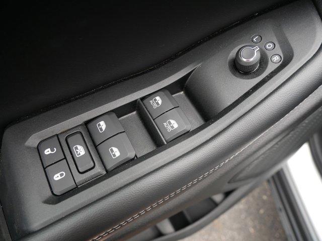 used 2024 Jeep Grand Cherokee car, priced at $36,999