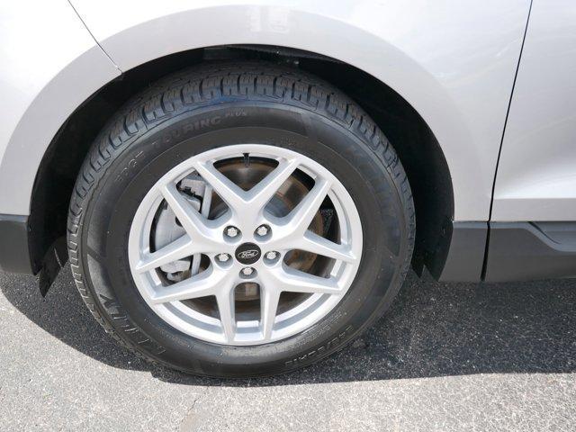 used 2024 Ford Edge car, priced at $23,999