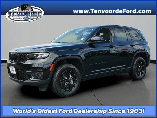 used 2024 Jeep Grand Cherokee car, priced at $33,999
