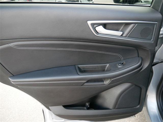 used 2024 Ford Edge car, priced at $26,999