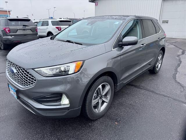 used 2024 Ford Edge car, priced at $32,999