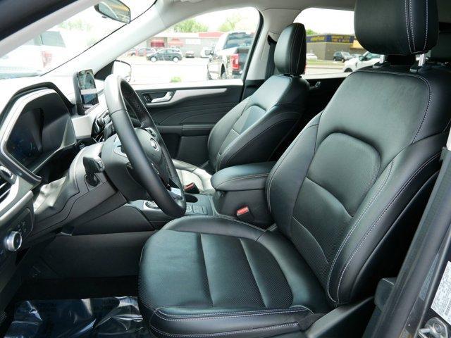 used 2022 Ford Escape car, priced at $25,999