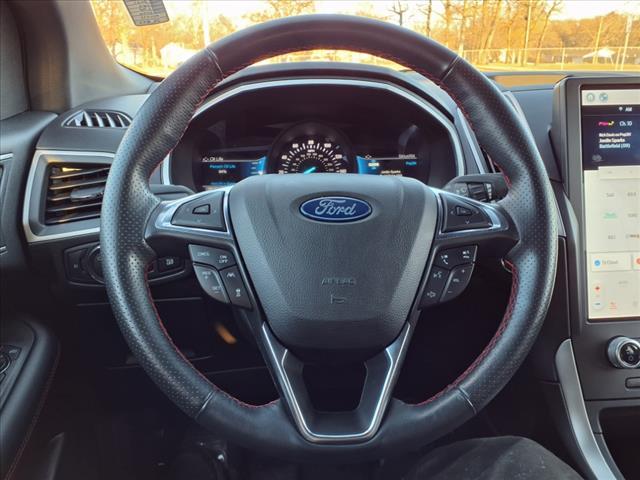 used 2021 Ford Edge car, priced at $28,999