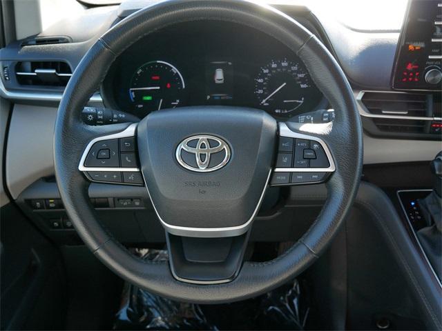 used 2024 Toyota Sienna car, priced at $39,999