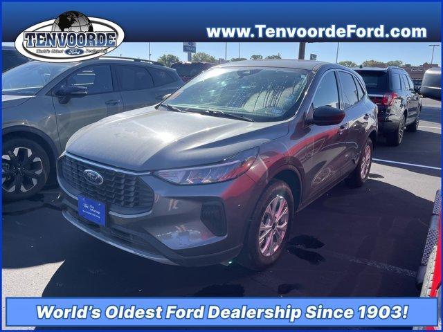used 2024 Ford Escape car, priced at $25,999