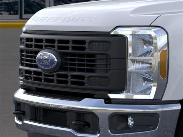 new 2025 Ford F-250 car, priced at $58,619