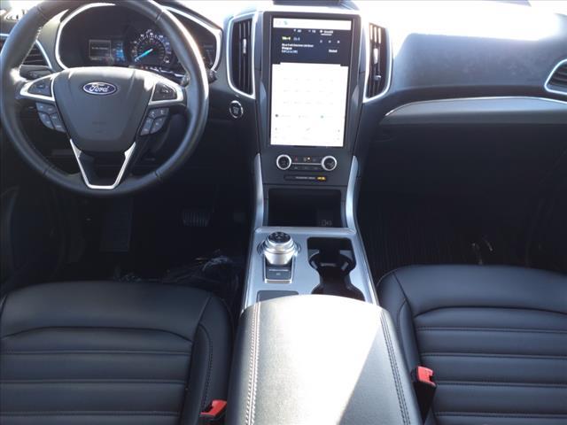 used 2021 Ford Edge car, priced at $24,999