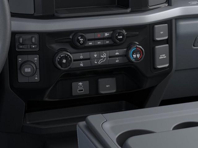 new 2025 Ford F-250 car, priced at $55,120