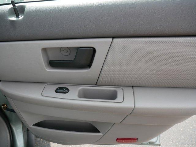 used 2006 Ford Taurus car, priced at $5,999