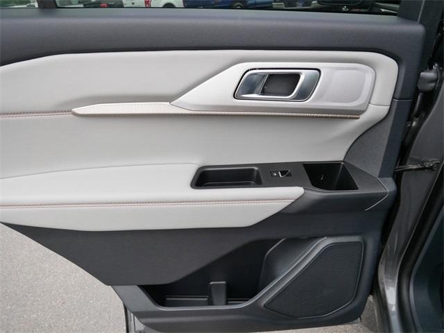used 2025 Ford Explorer car, priced at $38,999