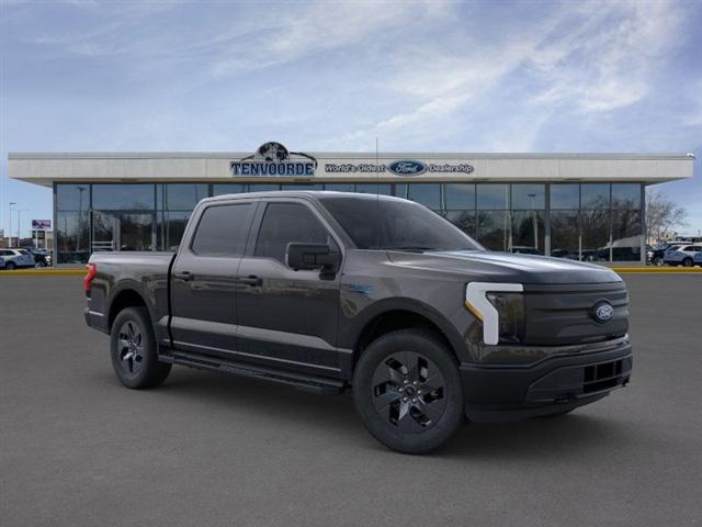 new 2024 Ford F-150 Lightning car