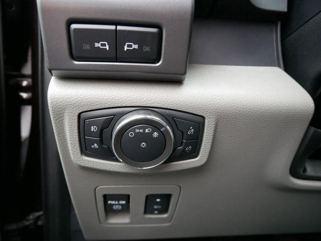 used 2020 Ford F-150 car, priced at $29,999