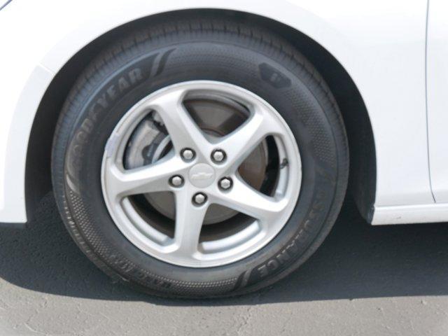 used 2023 Chevrolet Malibu car, priced at $17,999