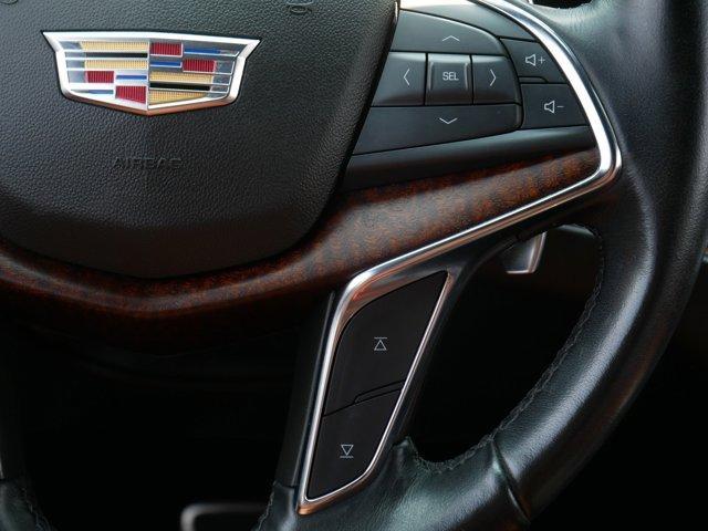 used 2020 Cadillac XT5 car, priced at $26,999
