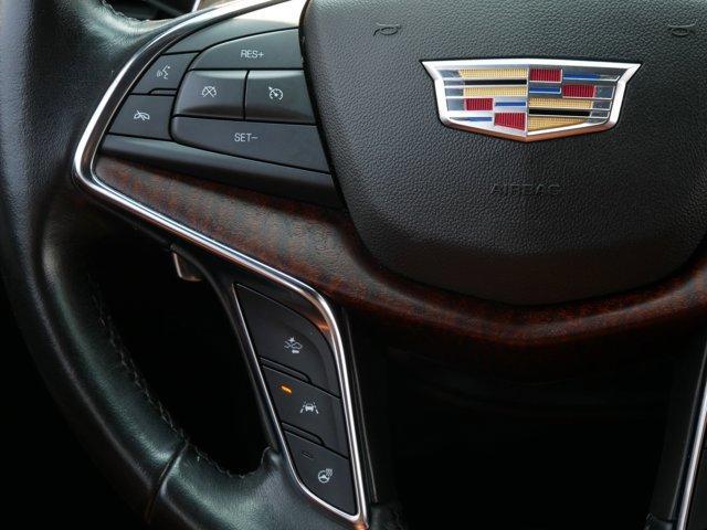 used 2020 Cadillac XT5 car, priced at $26,999