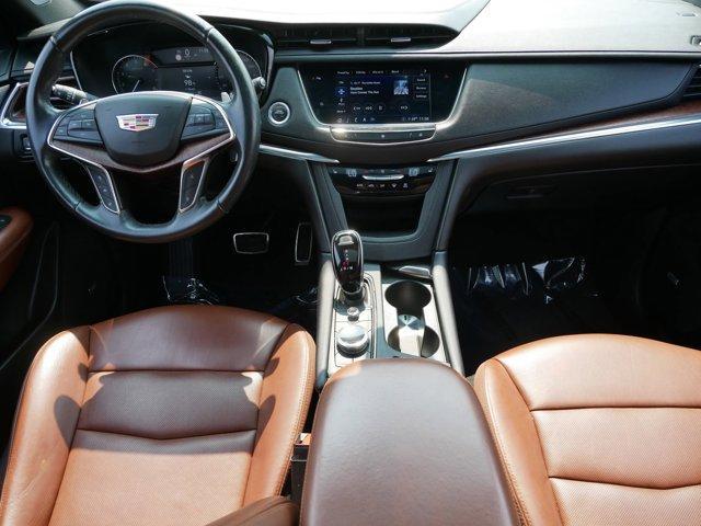used 2020 Cadillac XT5 car, priced at $26,999