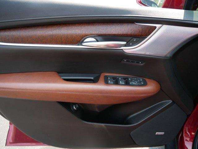 used 2020 Cadillac XT5 car, priced at $26,999