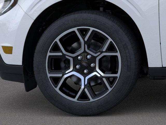 new 2025 Ford Maverick car, priced at $39,672