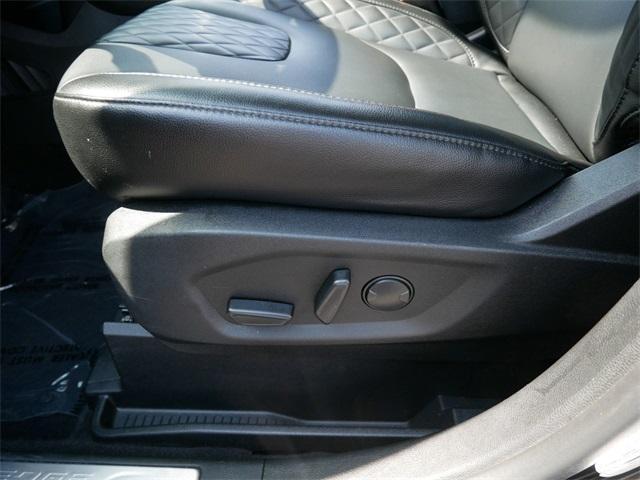 used 2024 Ford Edge car, priced at $26,999