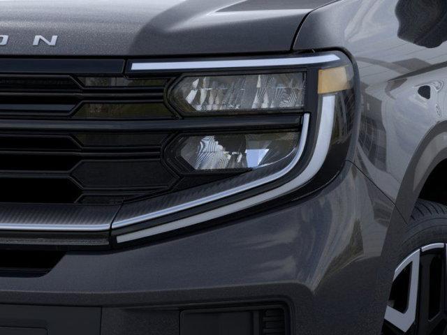 new 2025 Ford Expedition car, priced at $90,490