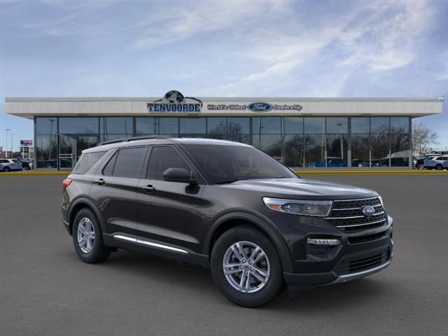 new 2024 Ford Explorer car, priced at $44,194