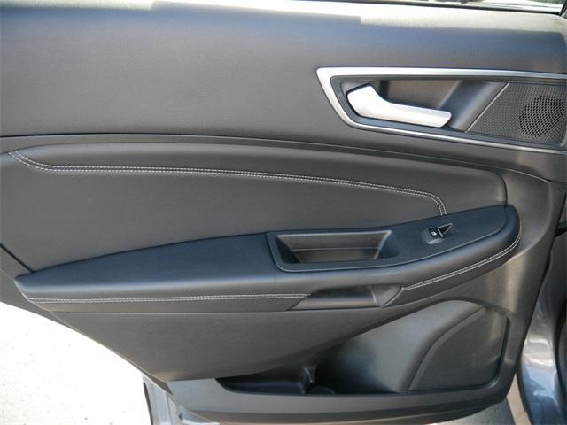 used 2024 Ford Edge car, priced at $25,999