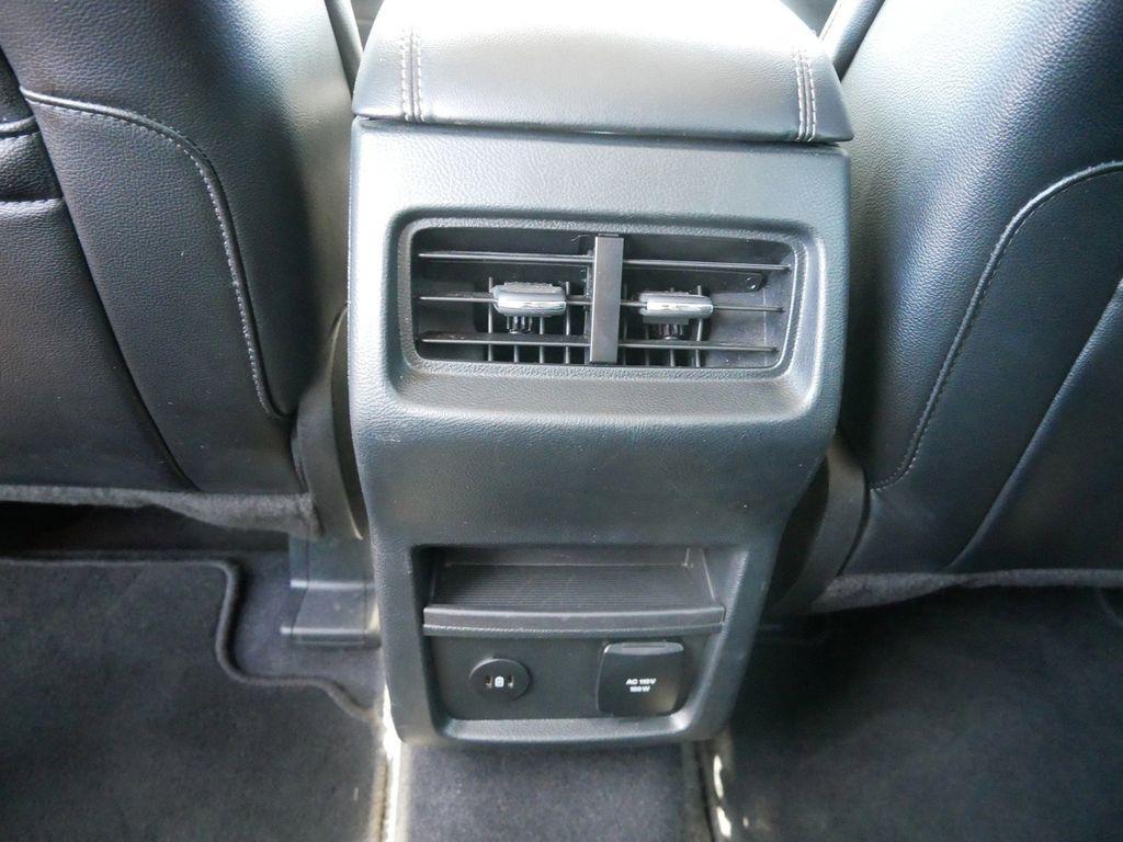 used 2024 Ford Edge car, priced at $25,999