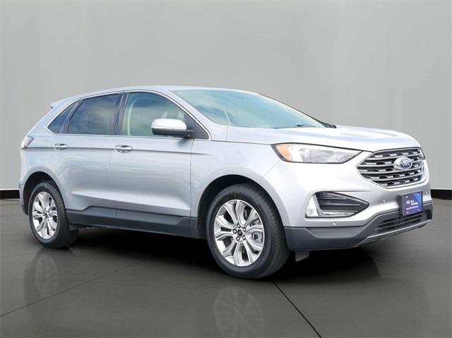 used 2024 Ford Edge car, priced at $27,999