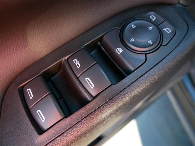 used 2022 Chevrolet Equinox car, priced at $20,999