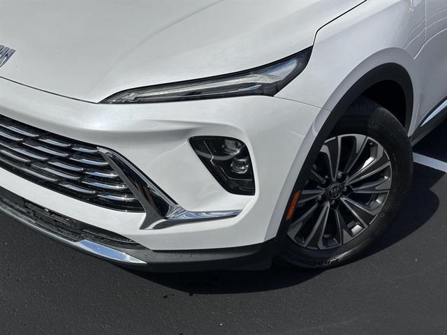 new 2025 Buick Envision car, priced at $39,130