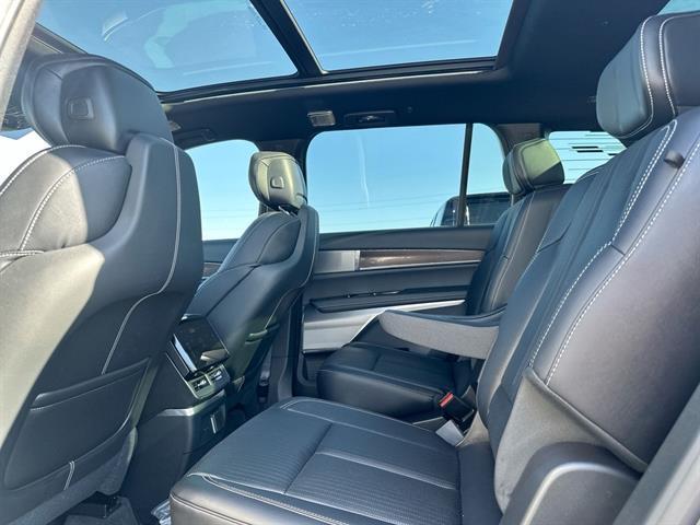 new 2026 Cadillac VISTIQ car, priced at $76,995