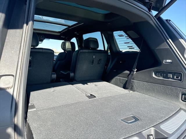 new 2026 Cadillac VISTIQ car, priced at $81,995
