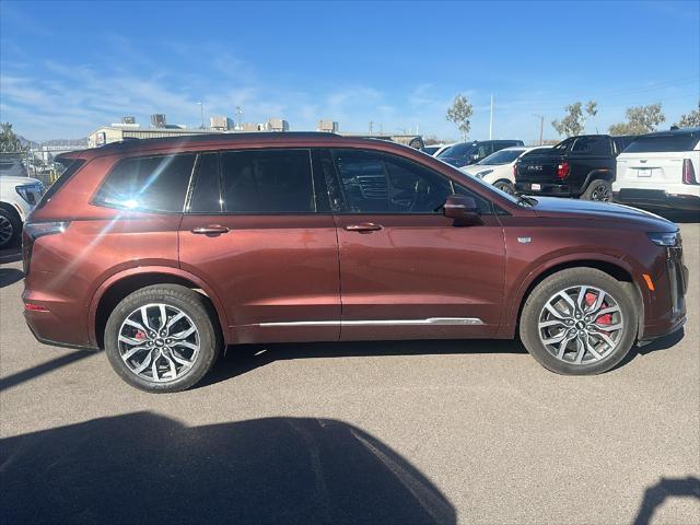 used 2022 Cadillac XT6 car, priced at $38,990