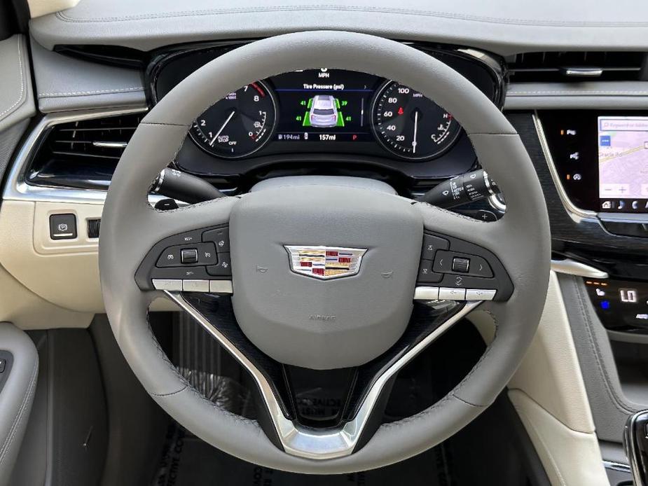 new 2024 Cadillac XT6 car, priced at $61,665