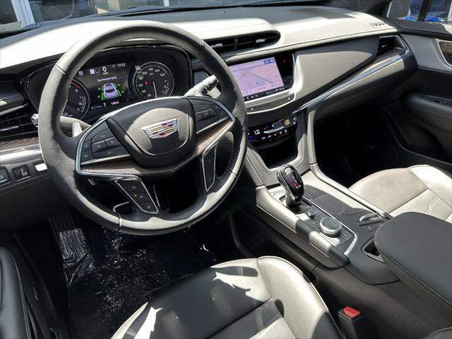 new 2024 Cadillac XT5 car, priced at $63,384