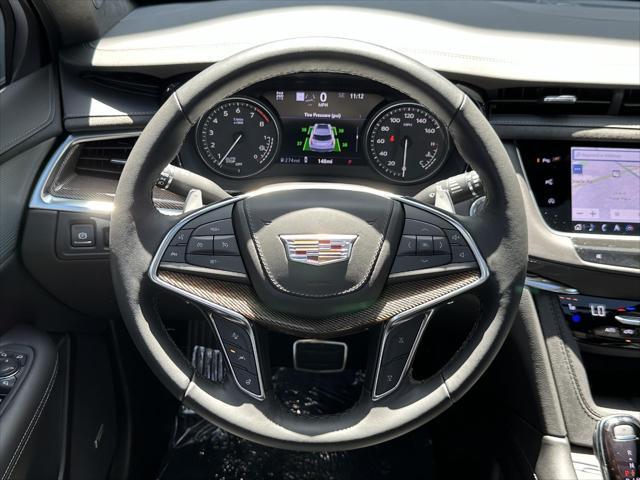 new 2024 Cadillac XT5 car, priced at $63,384