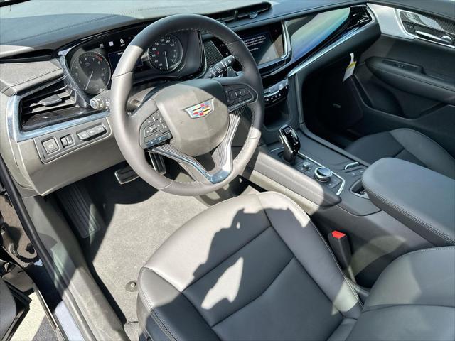 new 2025 Cadillac XT6 car, priced at $65,815