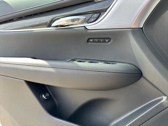 new 2025 Cadillac XT6 car, priced at $65,815