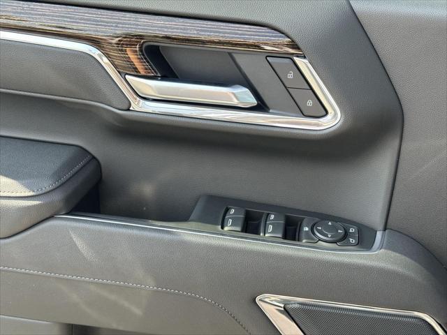 new 2025 GMC Sierra 1500 car, priced at $43,440