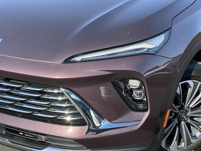 new 2025 Buick Envision car, priced at $39,740