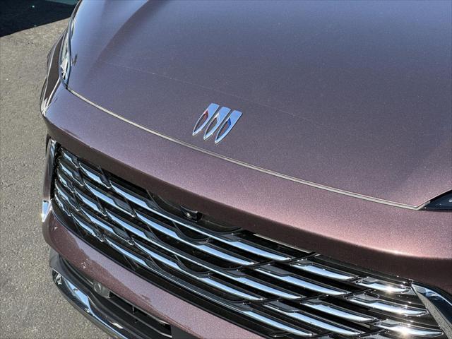 new 2025 Buick Envision car, priced at $36,151