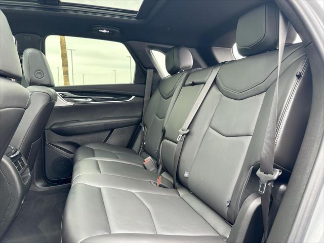 new 2025 Cadillac XT5 car, priced at $51,765