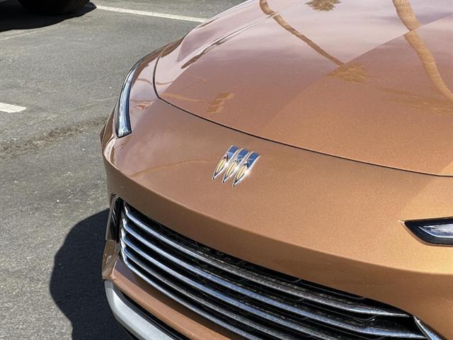 new 2025 Buick Envista car, priced at $26,074