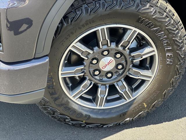 new 2025 GMC Sierra 1500 car, priced at $66,395