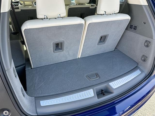 new 2025 Cadillac XT6 car, priced at $52,915