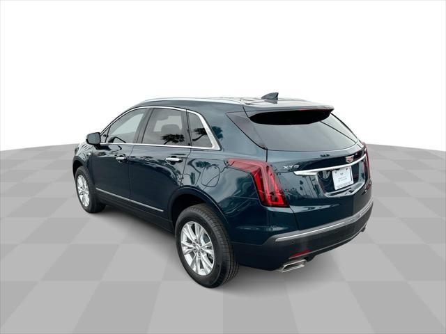 new 2025 Cadillac XT5 car, priced at $45,415